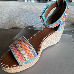 Franco Sarto Sandal/ Wedge